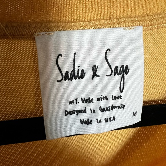 Sweater - Picture 3 of 3